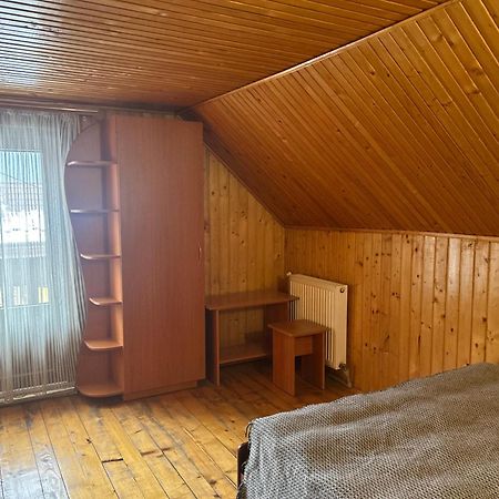 Guest House Kaspiy Bukovel Kültér fotó