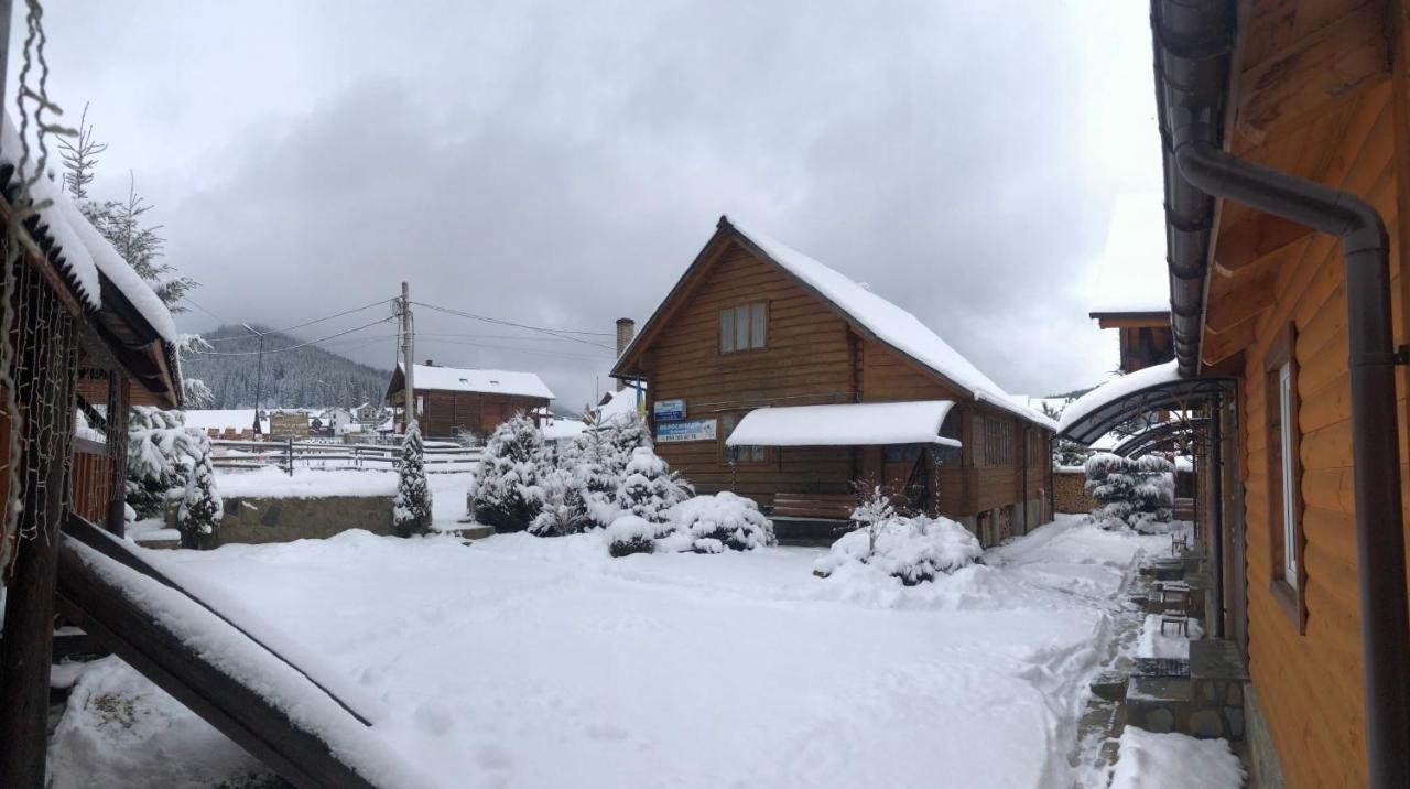 Guest House Kaspiy Bukovel Kültér fotó