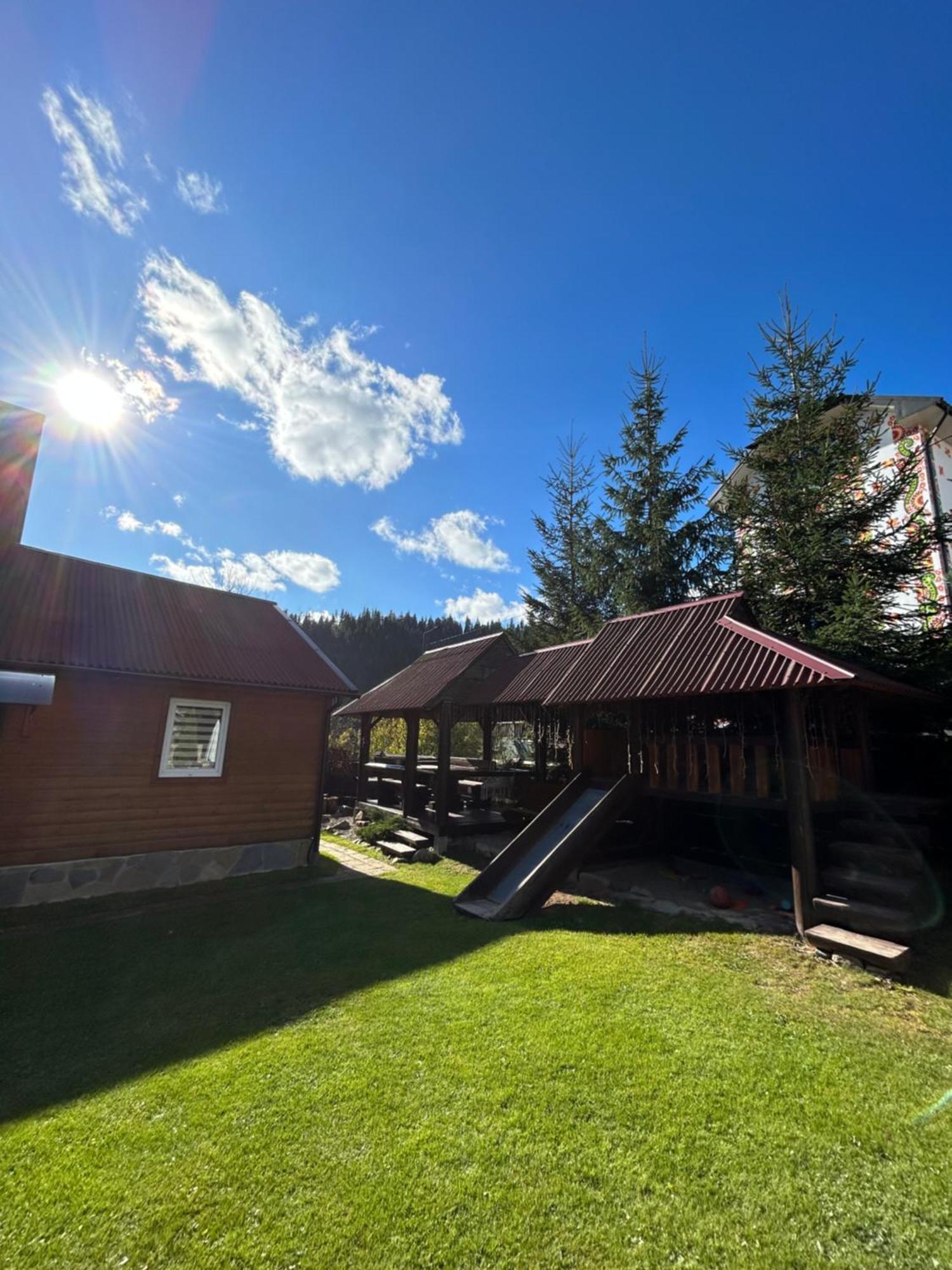 Guest House Kaspiy Bukovel Kültér fotó