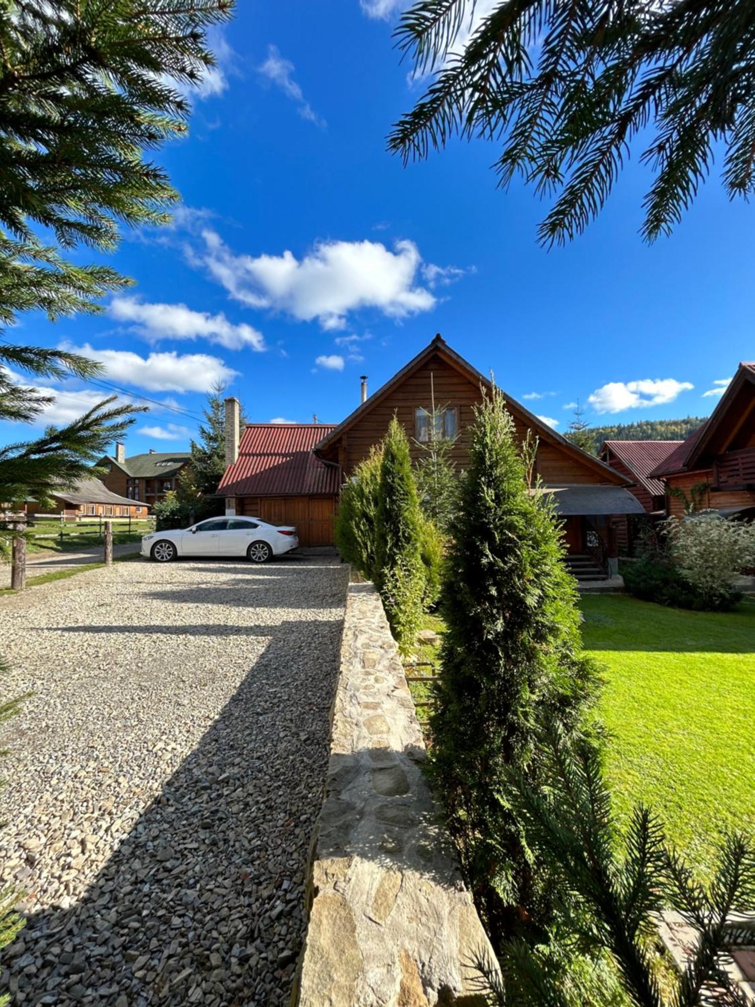 Guest House Kaspiy Bukovel Kültér fotó